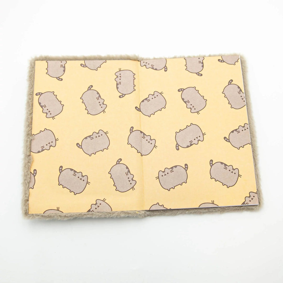 Pusheen Premium Notatbok A5 Fluffy - Supernerds