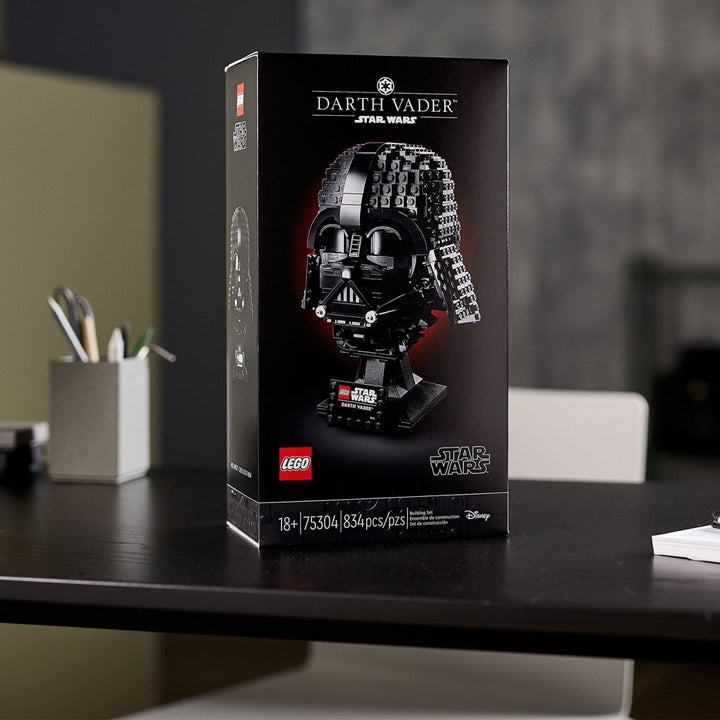 LEGO® Star Wars™ Darth Vader™ hjelm 75304 byggesett for samlere (834 deler) - Supernerds