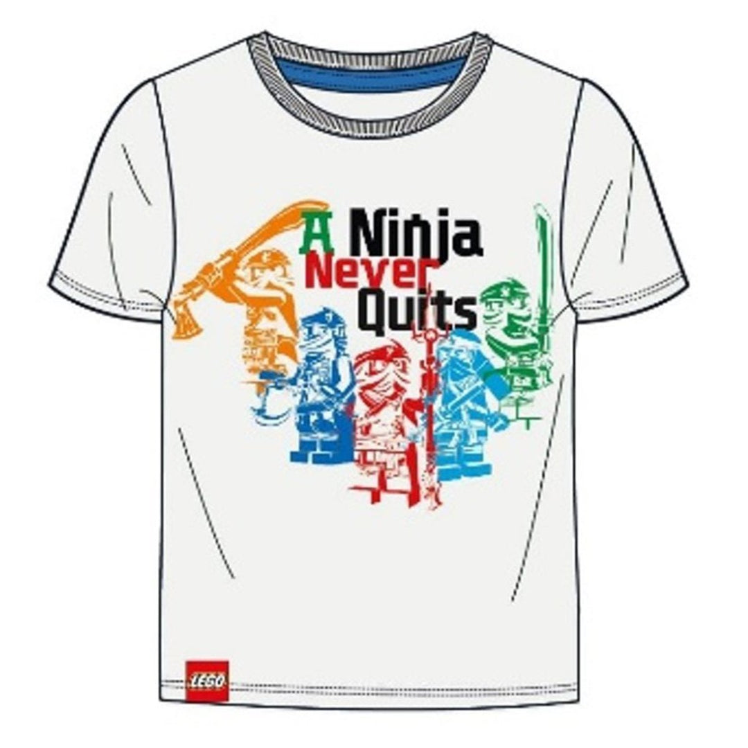 Ninjago T-skjorte A Ninja Never Quits - Supernerds