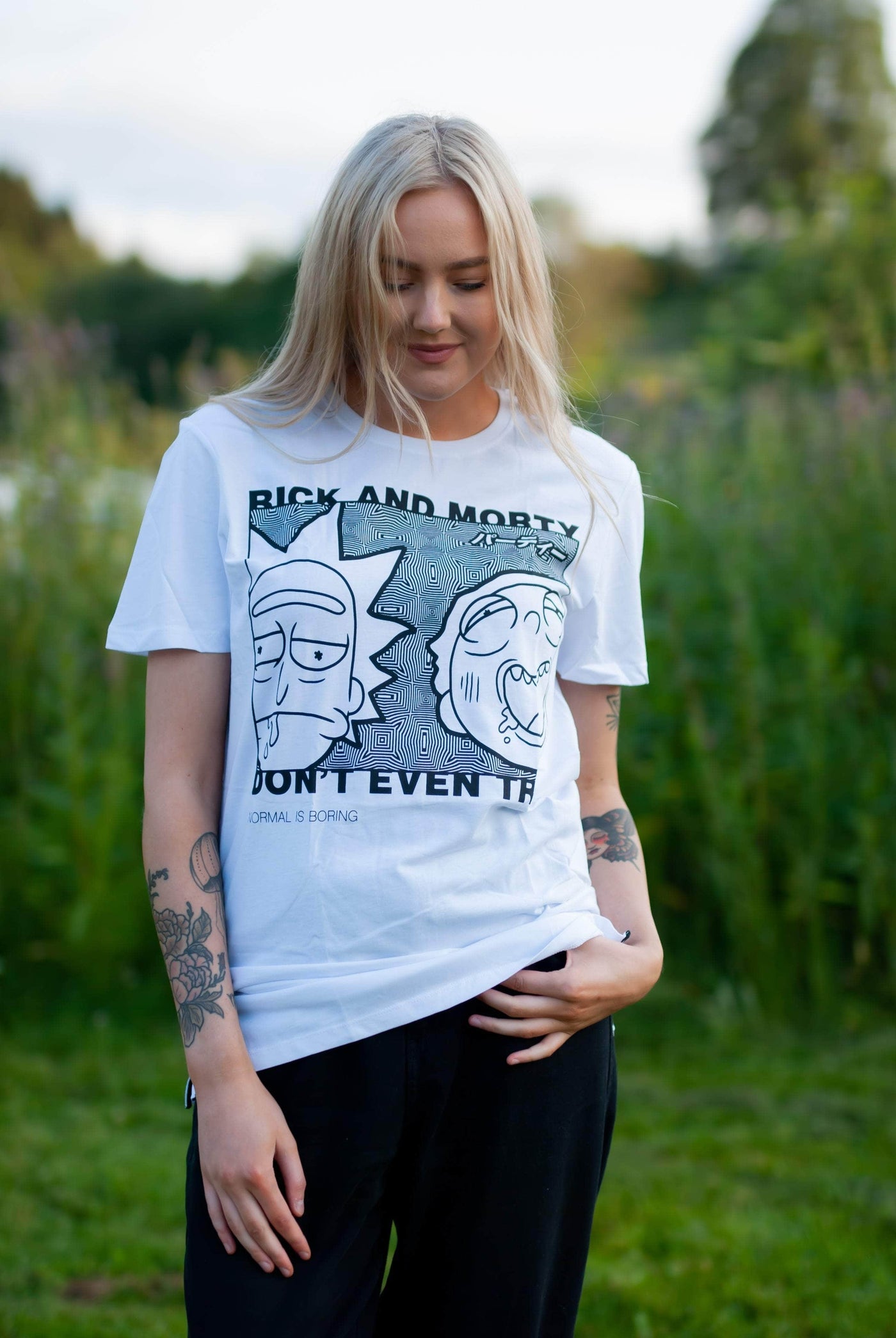Rick and Morty T-skjorte Don't Trip Shirts & Tops